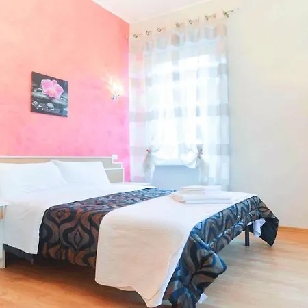 Trani B&T Rooms Roma Camera foto